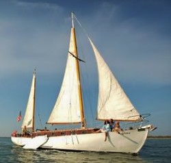 SOLD OUT [1pm-5pm] Alondra Sailing Cruise @ Tarpon Lodge Docks